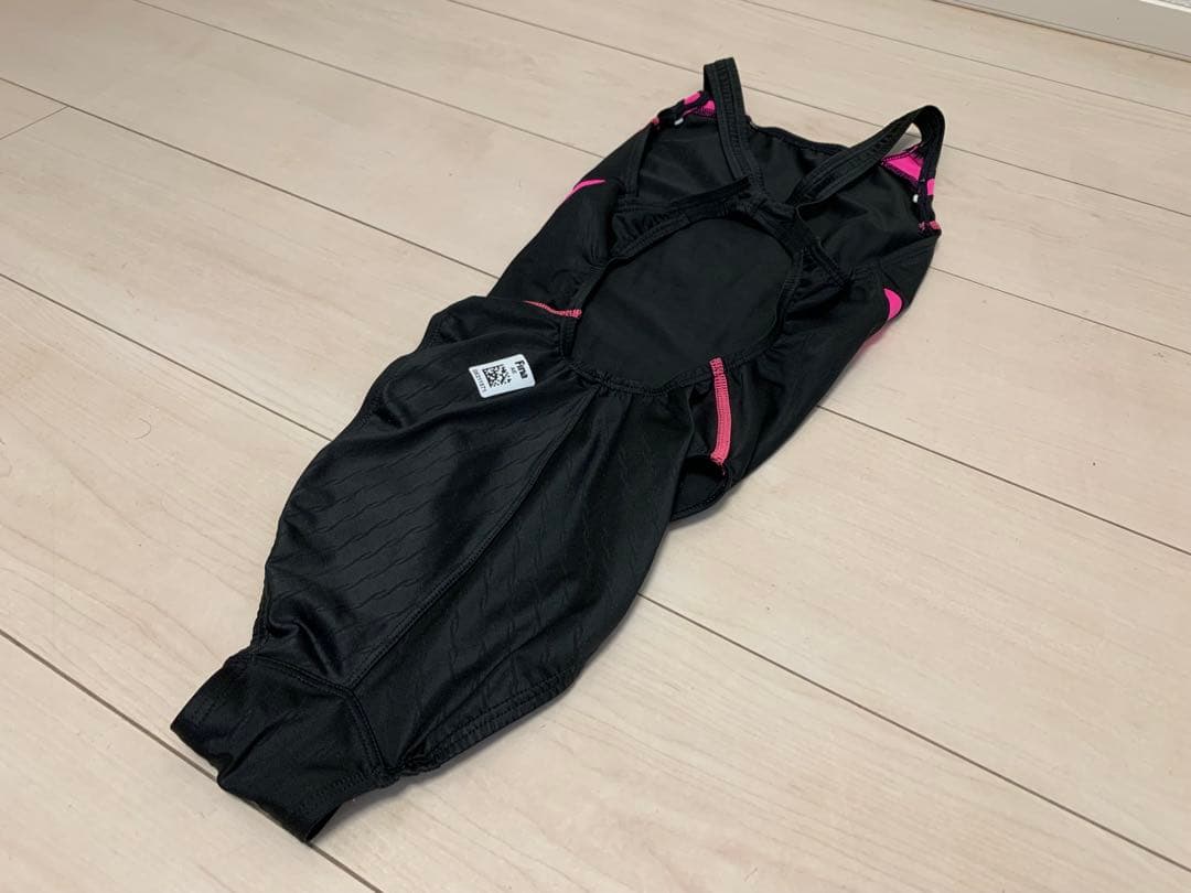 速*兎様 arena 競泳水着ブラックピンク