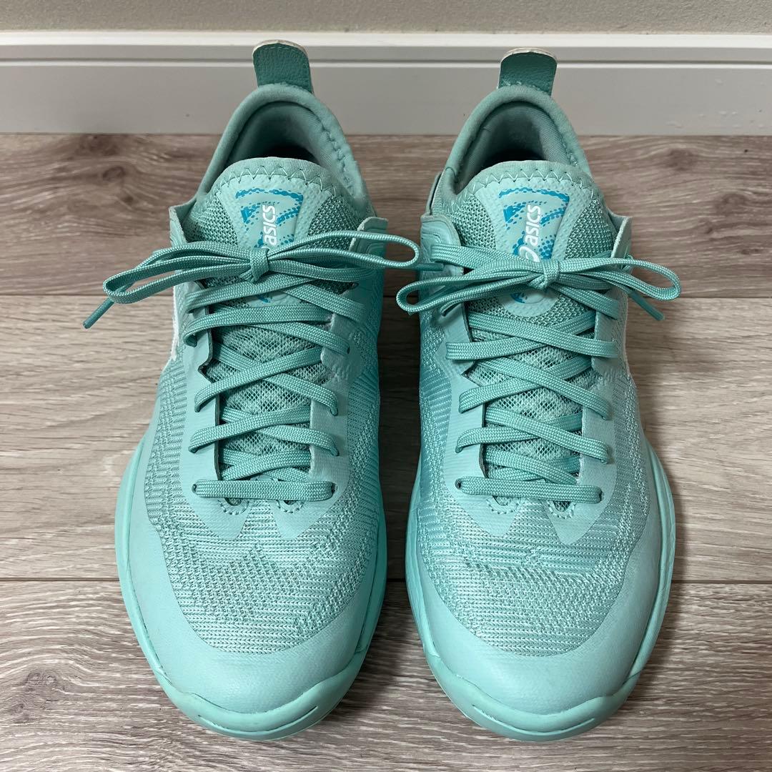 【美品】asics グライドノヴァ 24.0cm