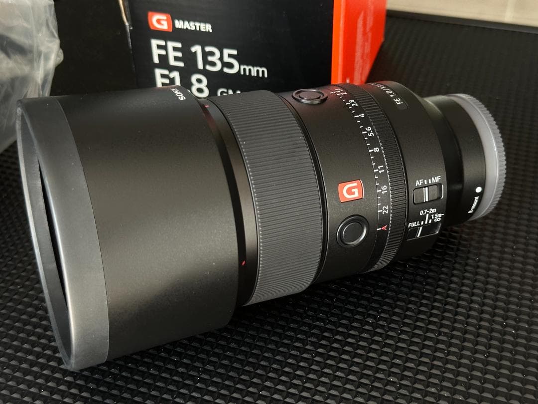 新品同様　SONY FE 135mm F1.8 GM レンズ