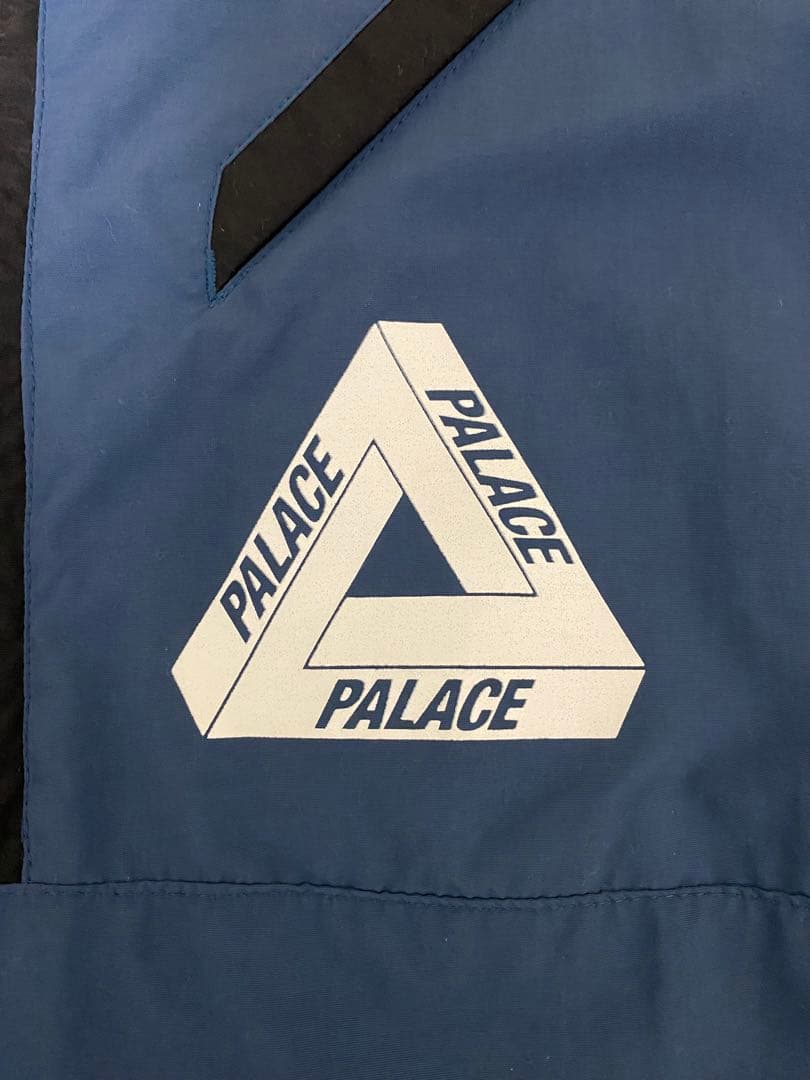 ジャケット・アウター PALACE MOORISH SHELL TOP