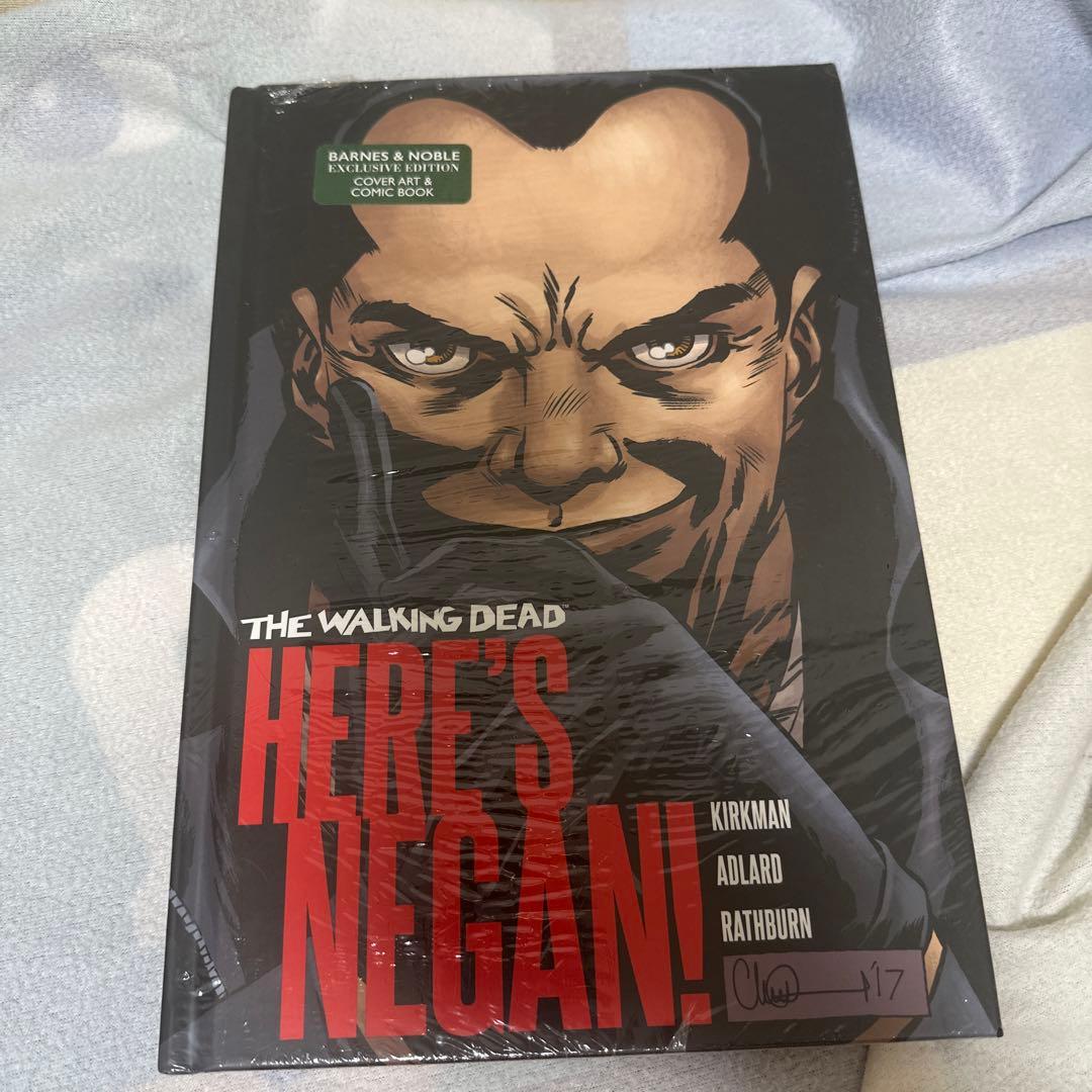 ウォーキングデッド　HERE'S NEGAN! 洋書