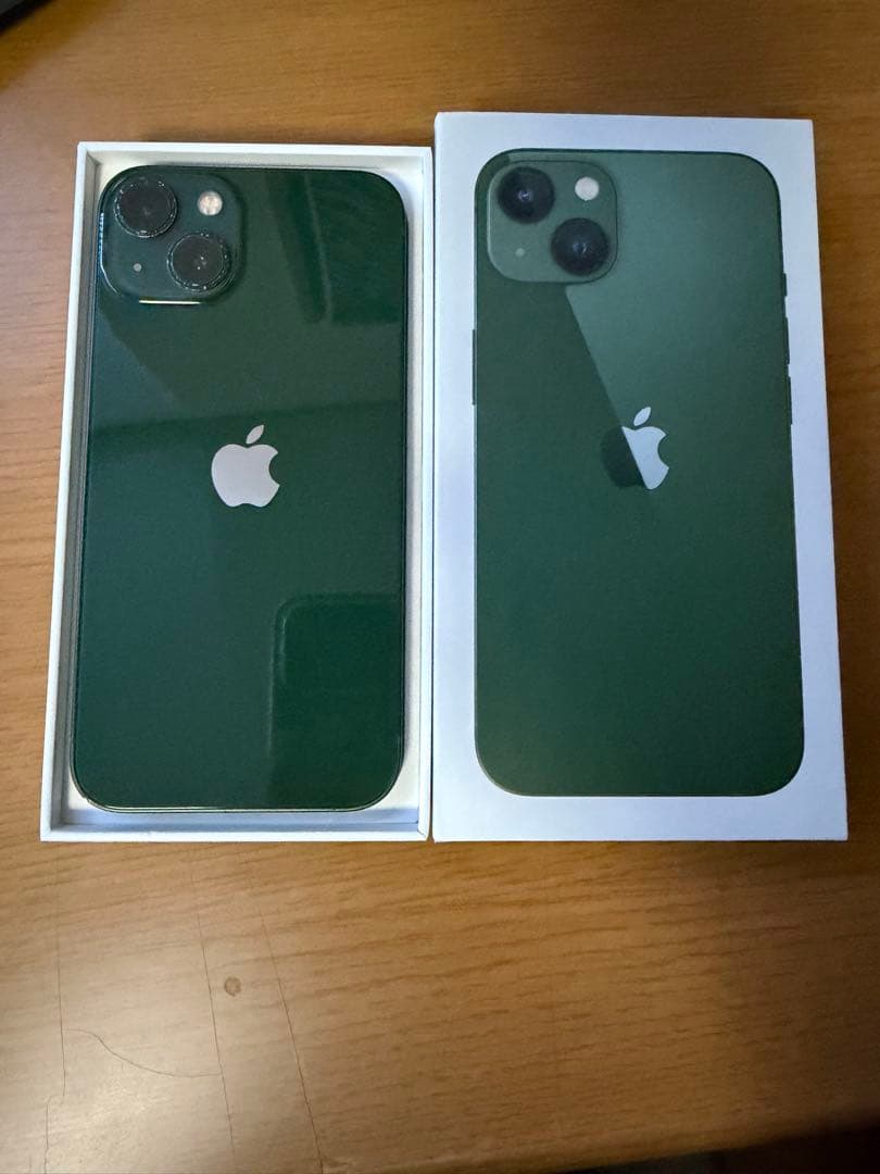 Apple iPhone 13 ミッドナイトグリーン 本体 256GB