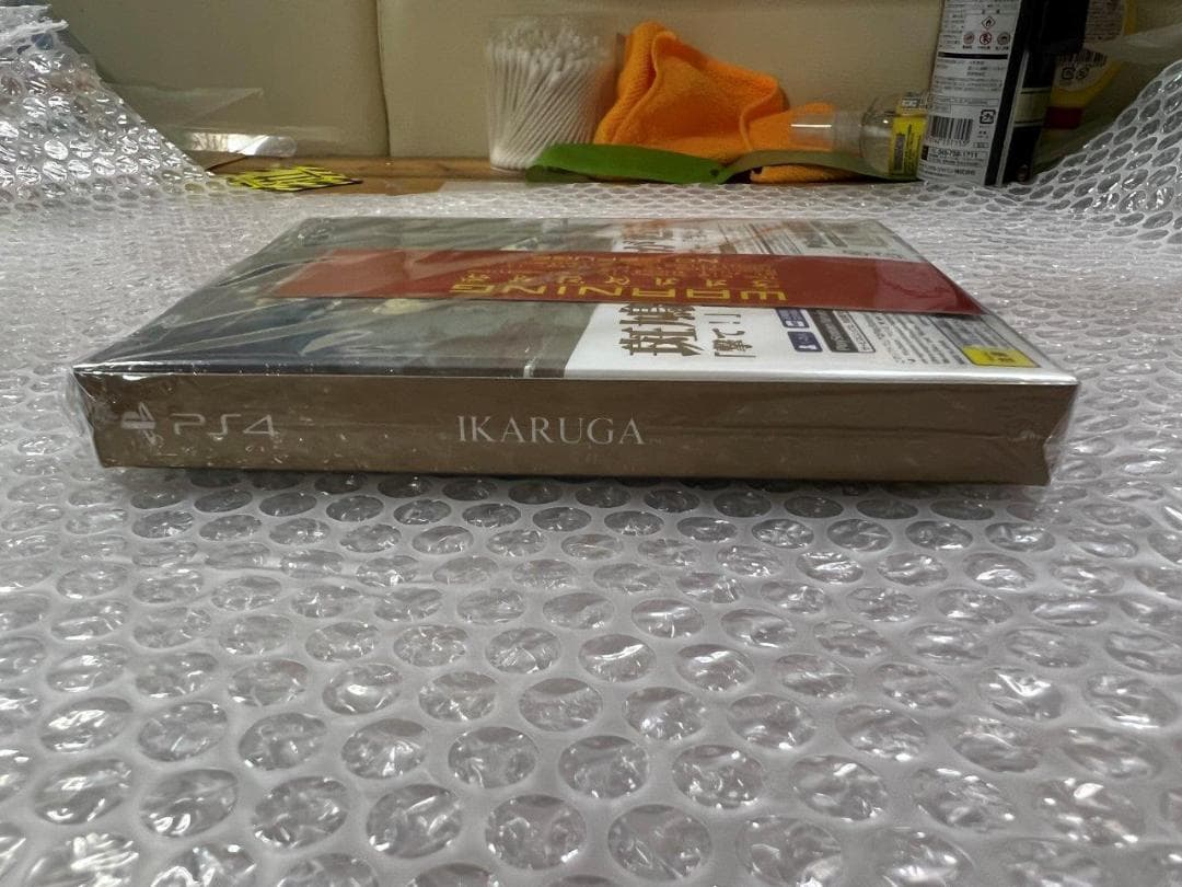 PS4 IKARUGA / 斑鳩 初回版 ステカ付属 新品未開封