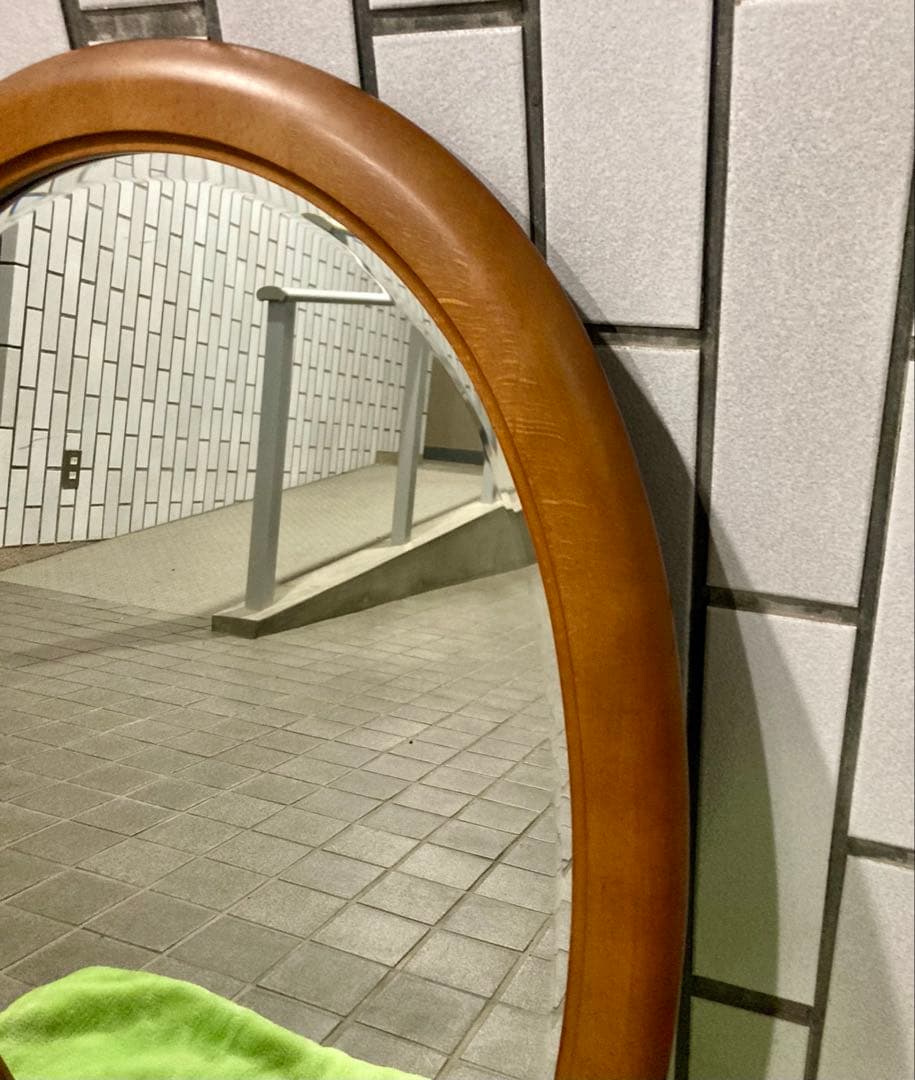 カリモク FURNITURE 大サイズ 68cm オーバルミラー A6085