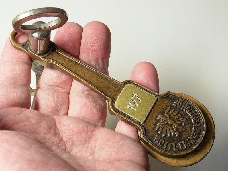 [o1466]ドイツ シュタイゲンベルガー フランクフルターホフ ホテル キー