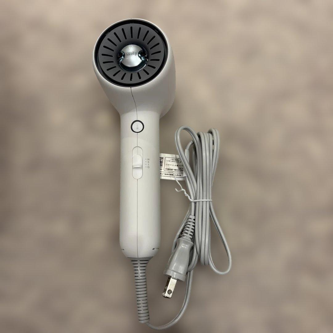 最新モデル　パナソニック　ヘアドライヤー　イオニティ