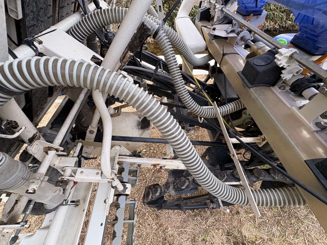 Y*O様 【広島発】イセキ／田植機／PQZ43-DULF 4条／施肥機付・未使用