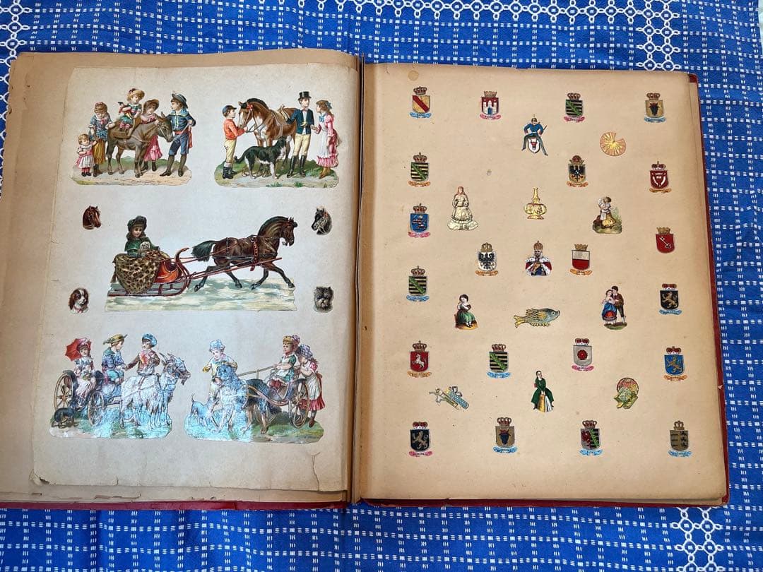 アンティーク赤ずきんちゃん♡他たっぷりのクロモス貼り大盤サイズアルバム冊子