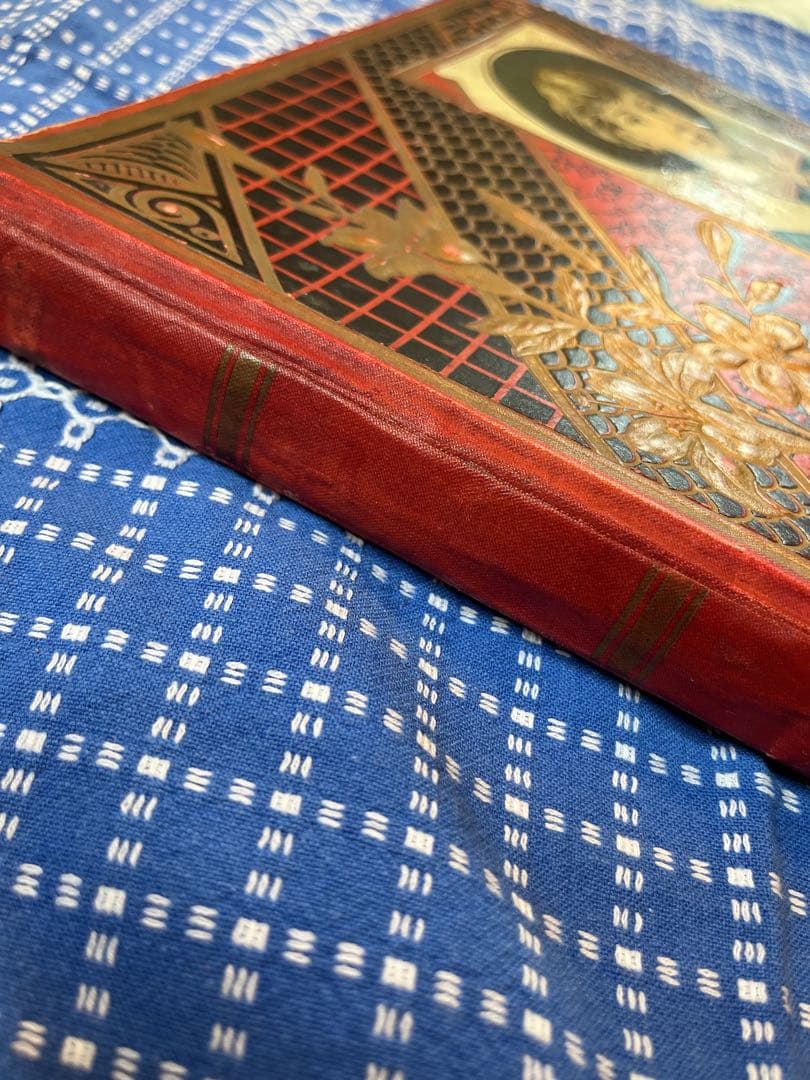 アンティーク赤ずきんちゃん♡他たっぷりのクロモス貼り大盤サイズアルバム冊子