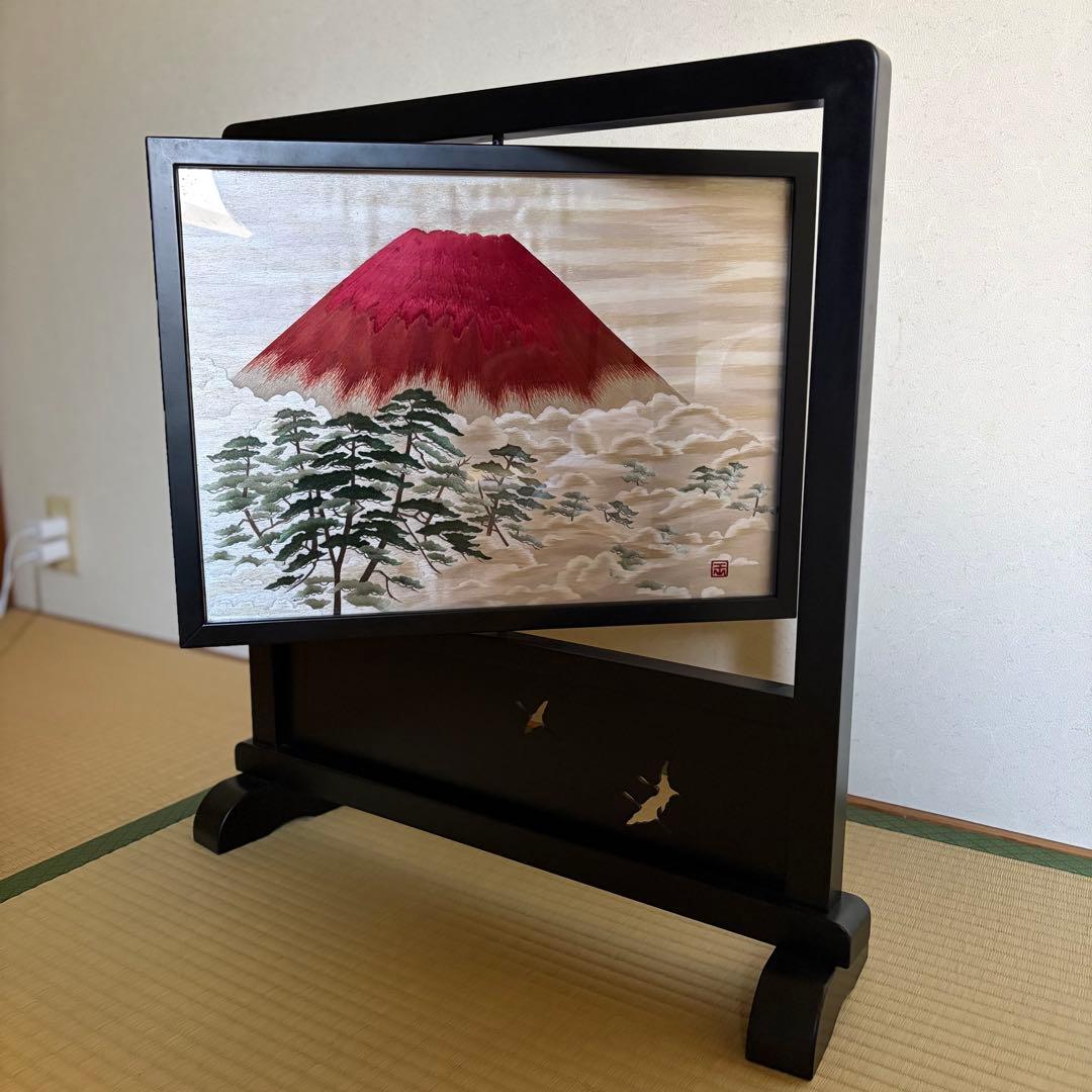 日本画刺繍の衝立