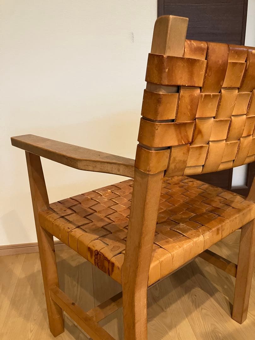 『なな様』北の住まい設計社　ラスティックアームチェア②