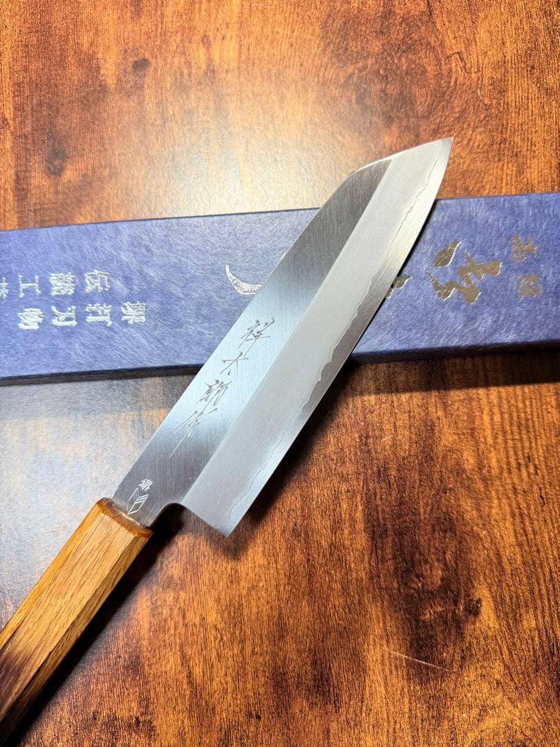 【堺打刃物】祥太郎作　文化　銀三鋼 本鍛錬　包丁　樫八角柄