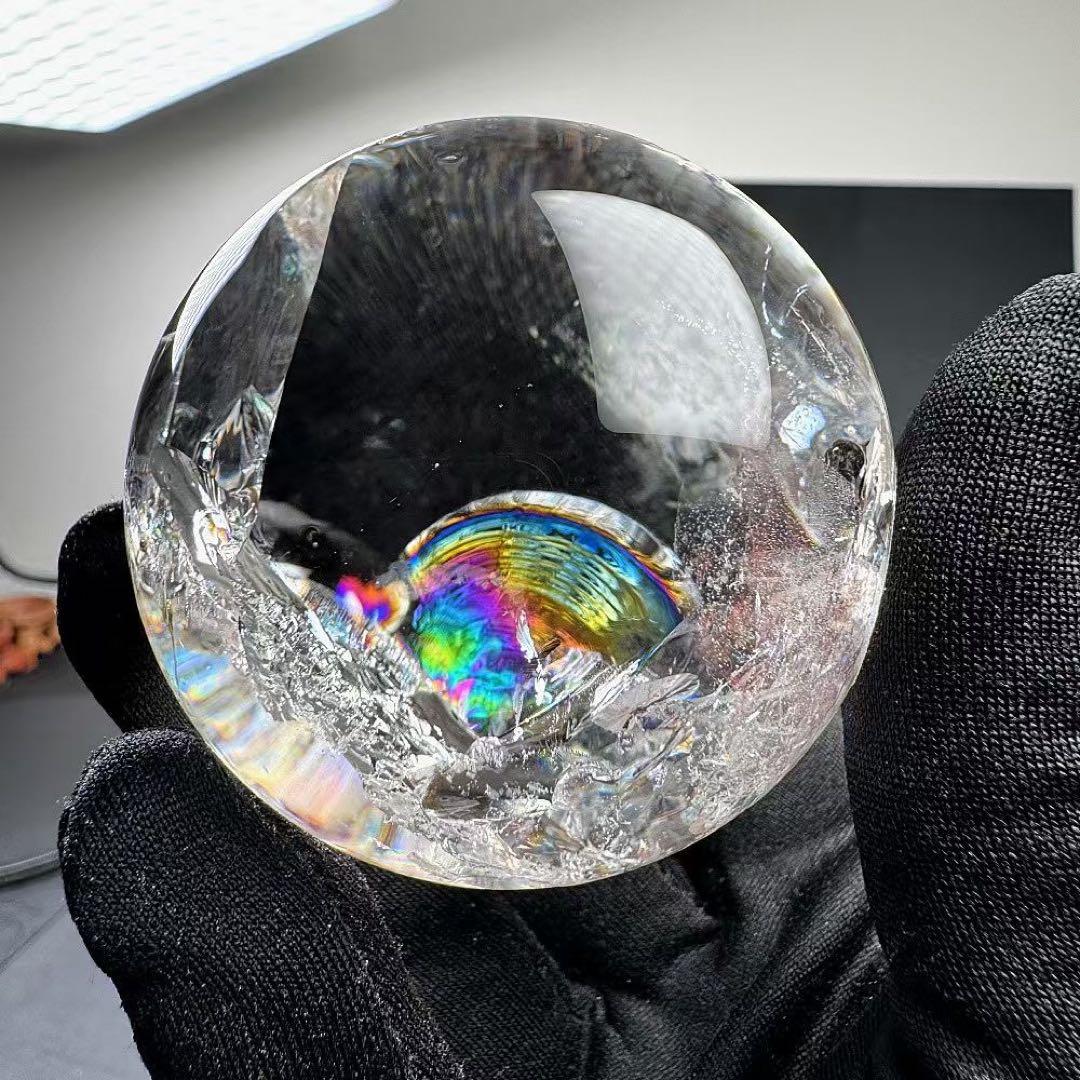 天然石虹あり　水晶のスフィア　丸玉　置物G.534