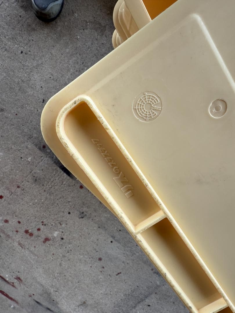 4個　リス　パンコンテナー　特大型　深　蓋1個付き　コンテナー　番重　㉑