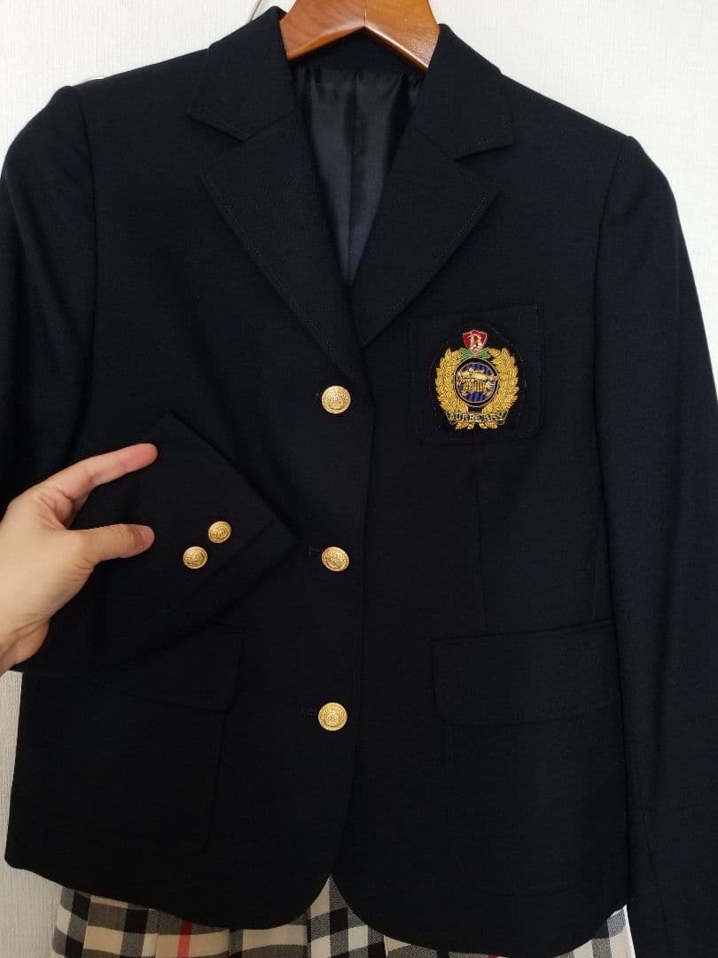 バーバリージャケットスカートセット2点 ベージュスカート ブレザー美品150