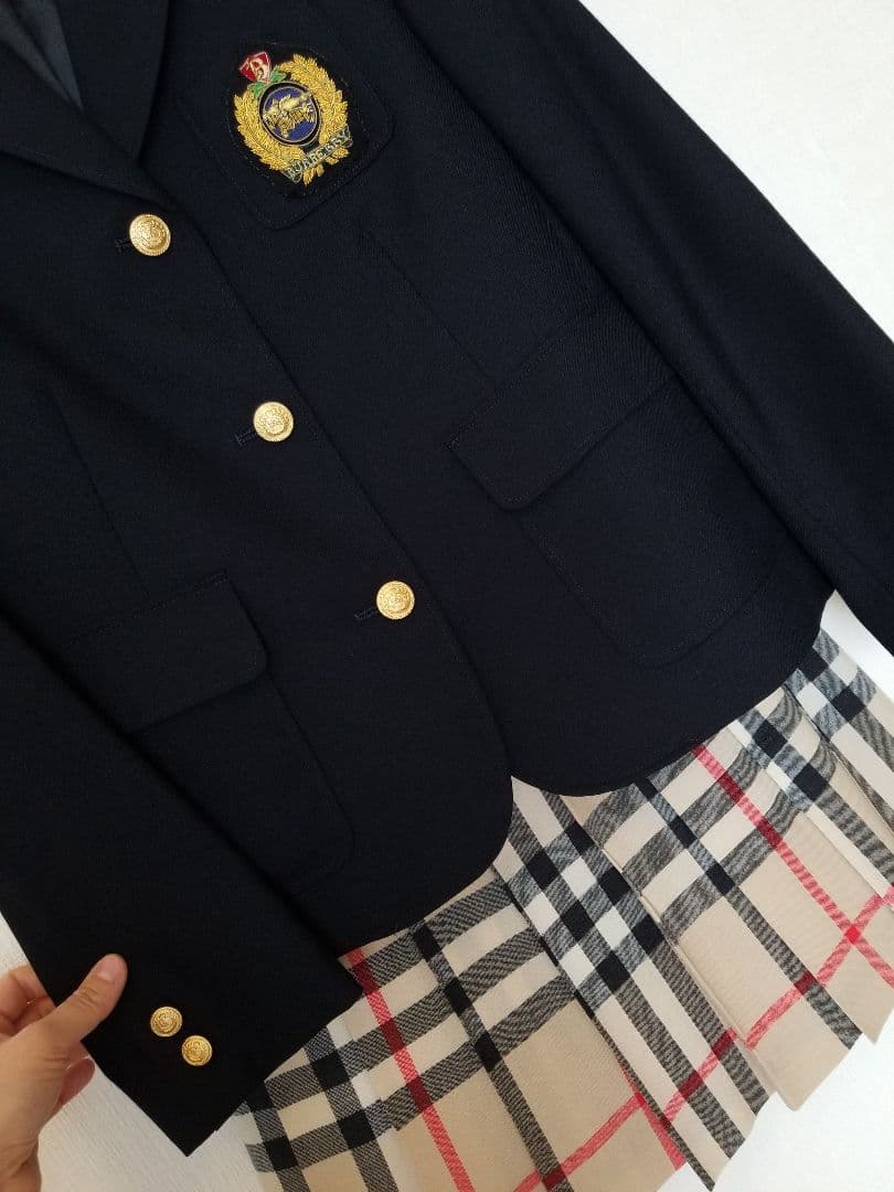 バーバリージャケットスカートセット2点 ベージュスカート ブレザー美品150