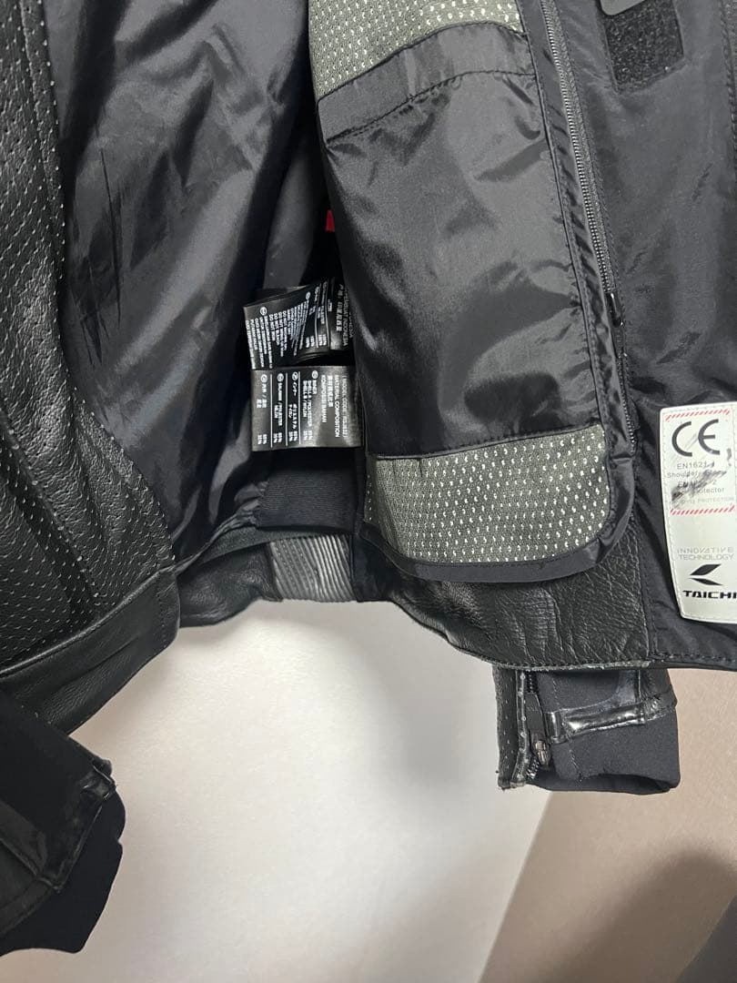 タイチ　レザージャケット