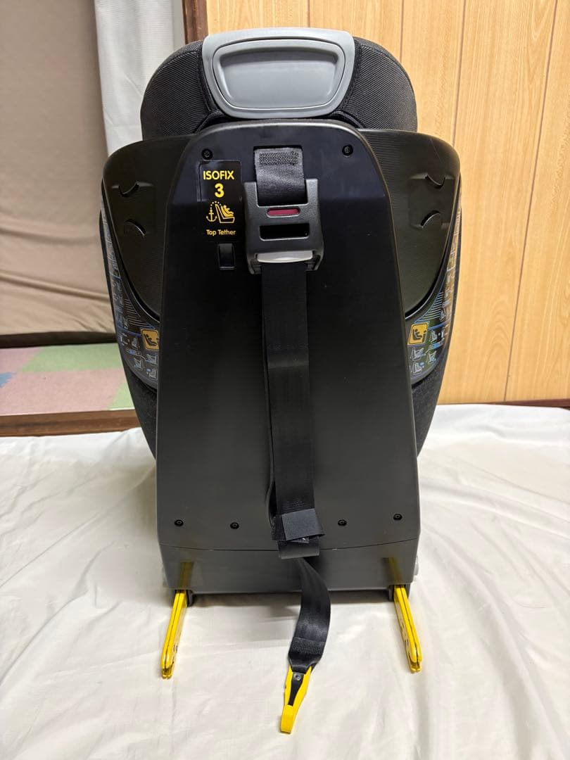 マキシコシ アクシスフィックスプラス isofix チャイルドシート 清掃済み