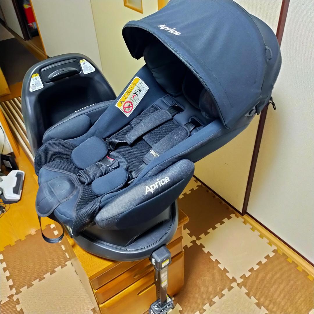 Aprica アップリカ フラディアグロウISOFIX チャイルド ブラック