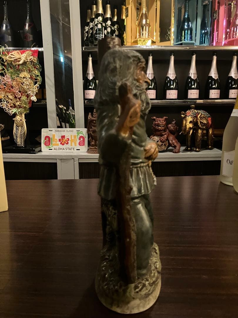 【希少】イタリアワイン HAND PAINTED 1978 杖を持つ陶器製の老人