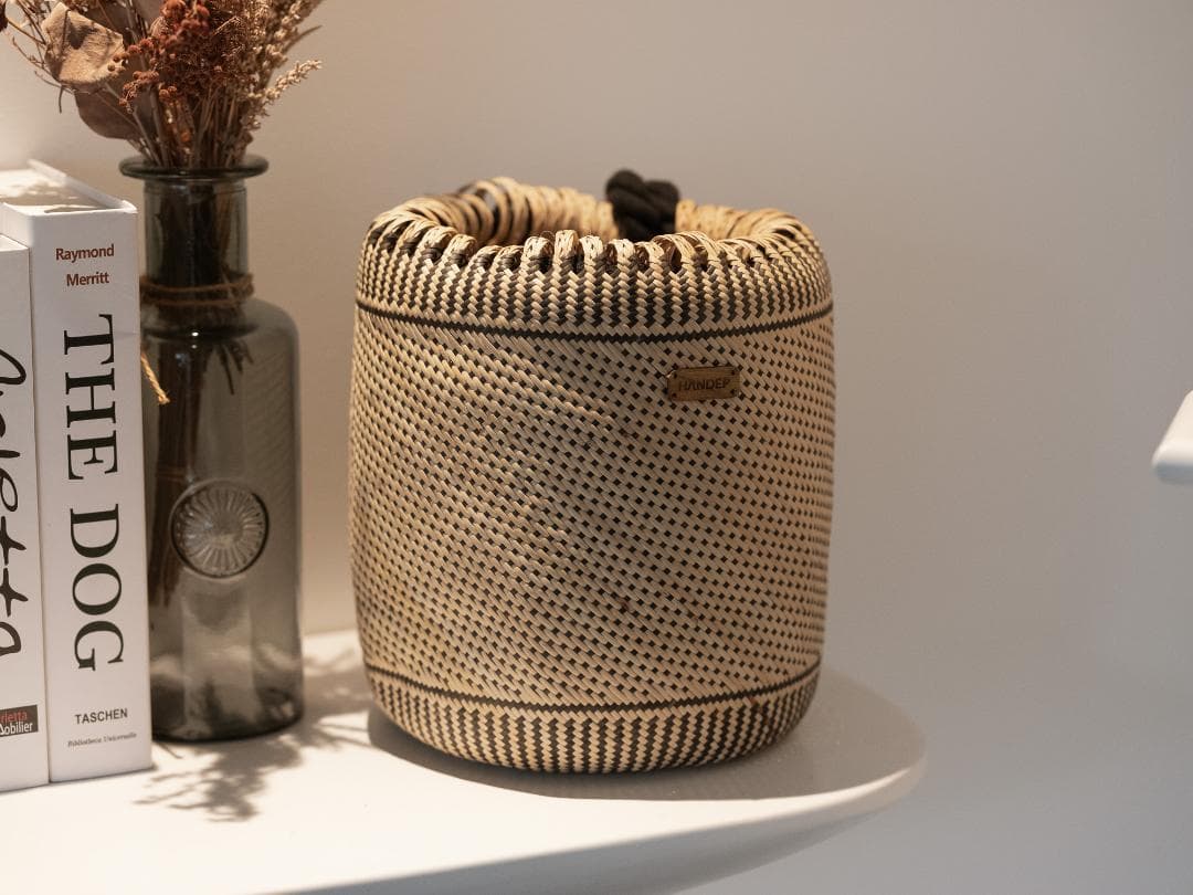 日本未発売 HANDEPラタン編み 収納バスケット（中）｜ハンドメイド