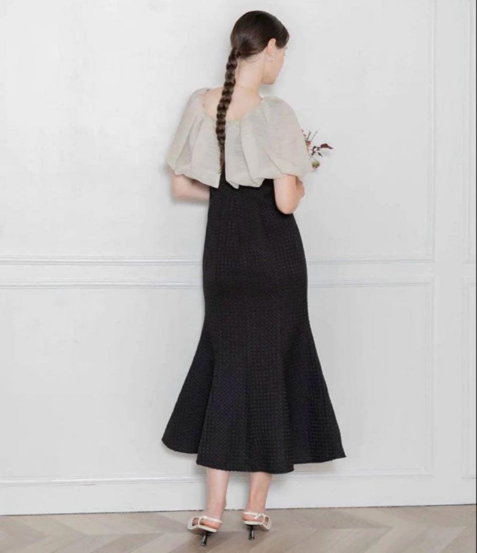 u*b様 【新品未使用】Leja 2way オフショルダーパフスリーブ マーメイ