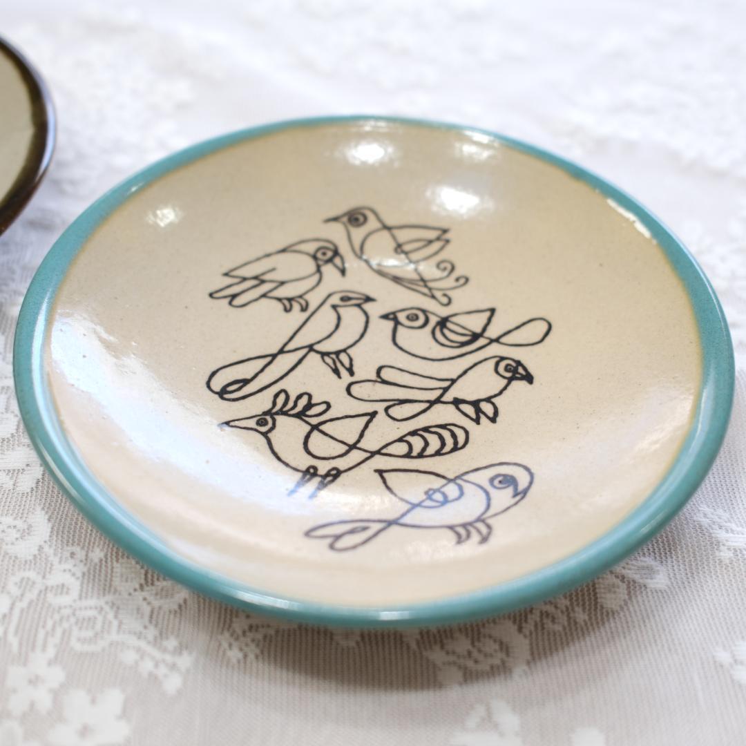 【未使用】ひゃっかいめのとり 益子の絵皿大２枚セット