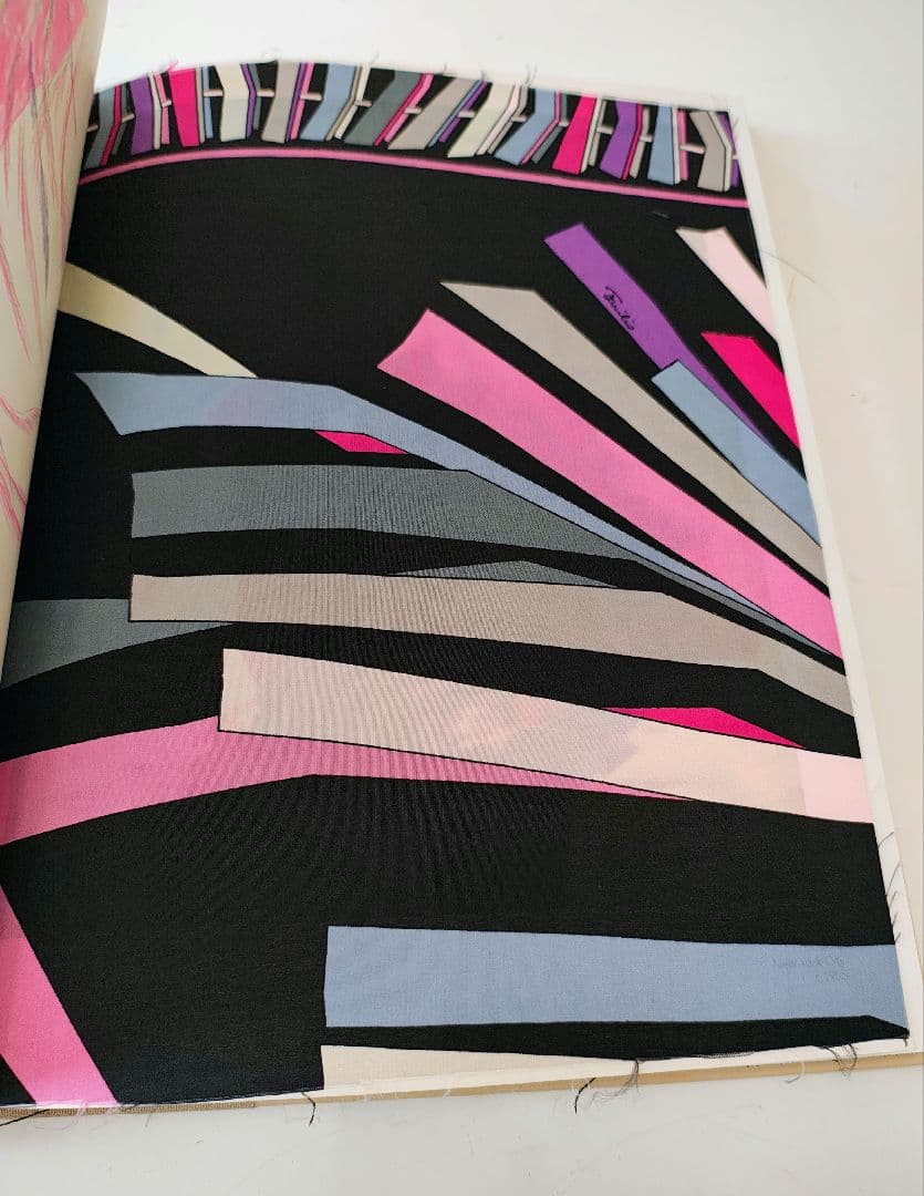 アート・デザイン・音楽 VISIONAIRE 22 CHIC MARIO TESTINO