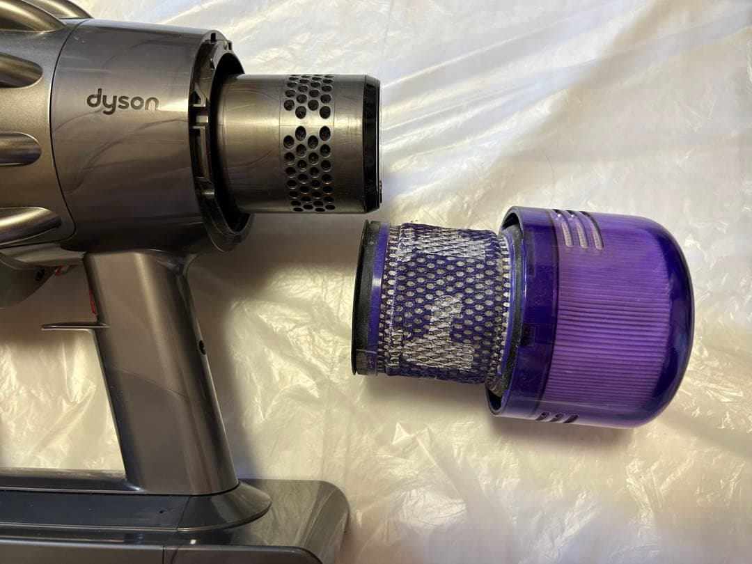 ジャンク品　ダイソン　掃除機 v11 fluffy+