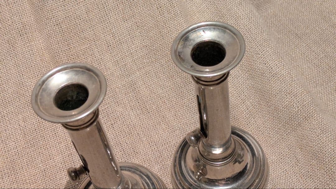 【完動良品】フランスアンティーク 高さ調節可能な蝋燭台 レア銀色2個 25-D