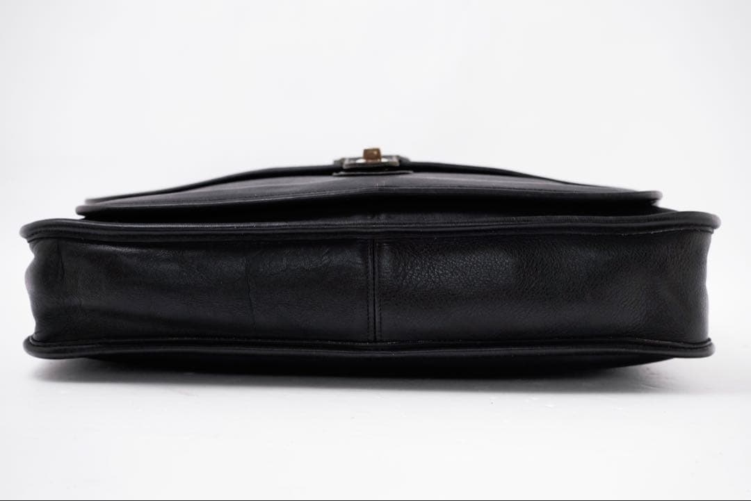 バッグ COACH Vintage Leather Black Shoulder Bag