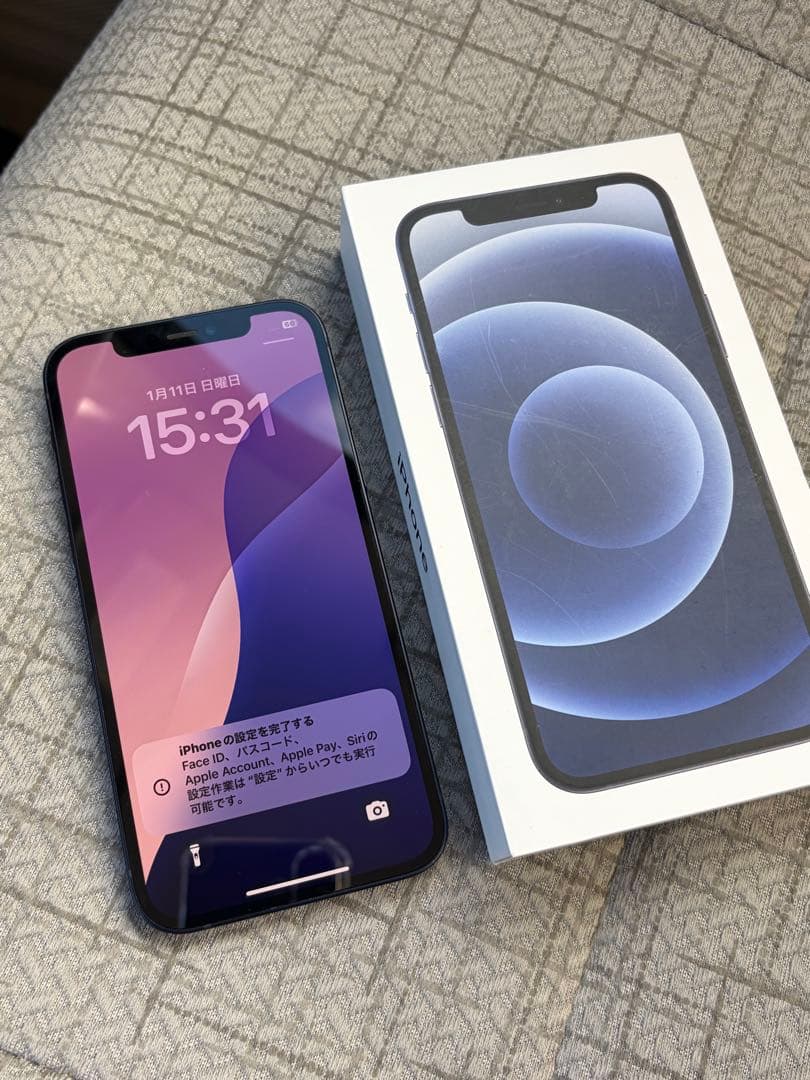 Apple iPhone 12 ブラック 本体　128GB　SIMフリー【美品】