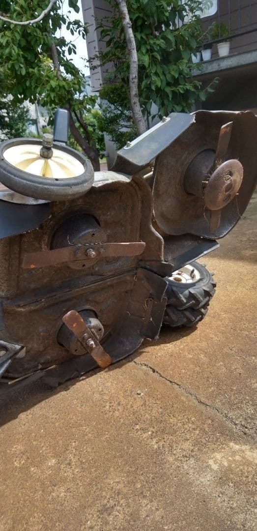 新潟発　オーレック　スーパーウイングモア　WM1107A