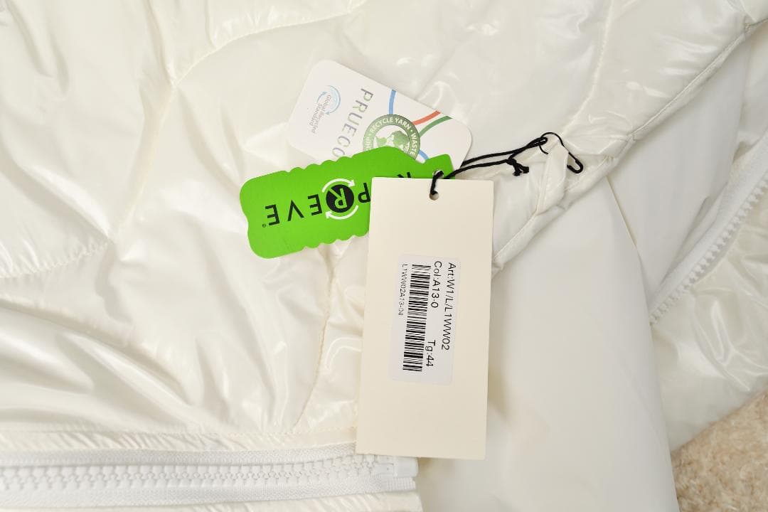 LAVIANA CONTI　ケープ　ポンチョ　中綿