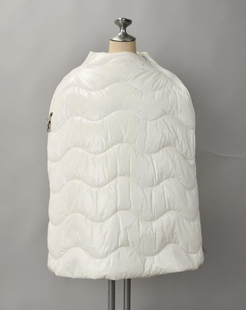 LAVIANA CONTI　ケープ　ポンチョ　中綿