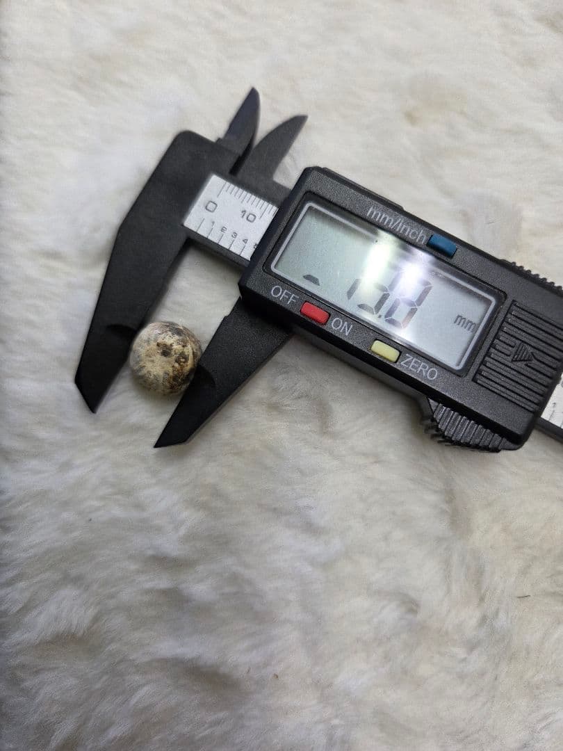 018　蜻蛉玉　古い鳥が消えて　太陽のみ残ったジャワ玉！