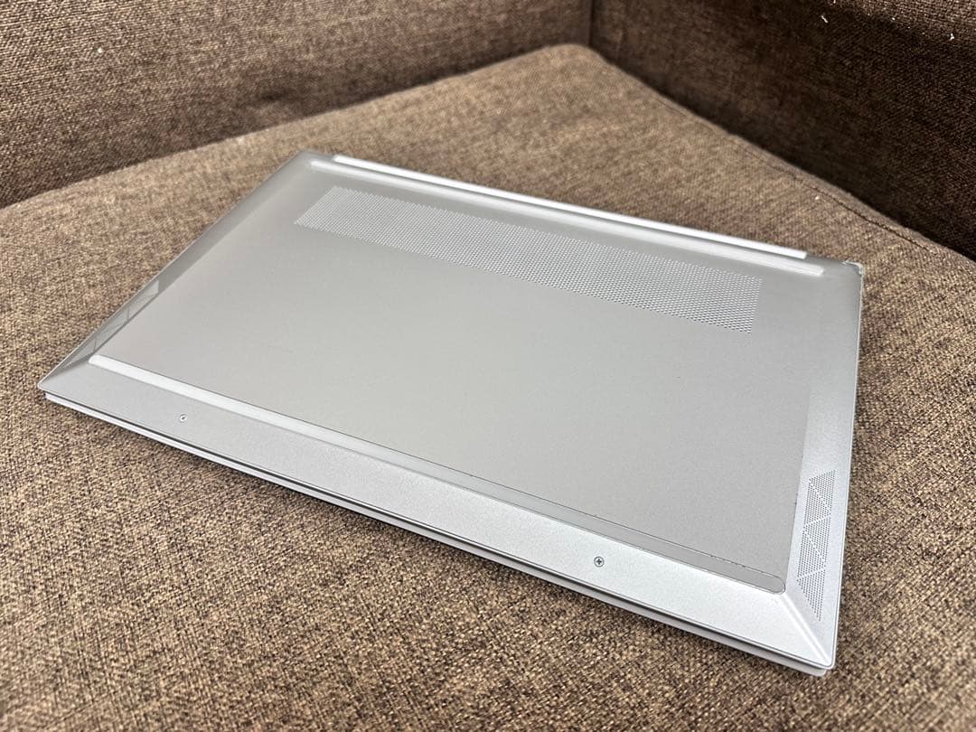 HP Pavilion タップチ　パネル　USキーボードryzen 5-16GB