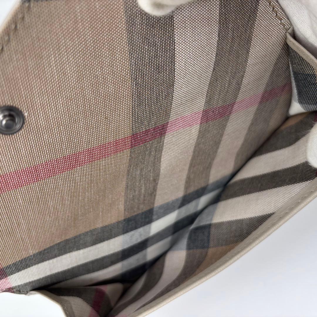 美品 バーバリー レザー長財布 グレージュ ノバチェック 二つ折り 箱付