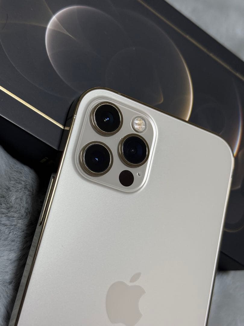Apple iPhone 12Pro ゴールド256GB SIMフリー