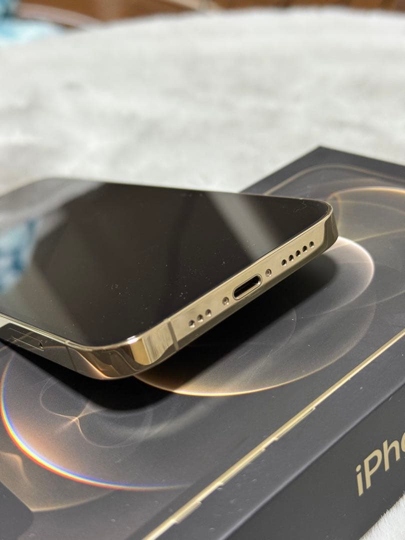 Apple iPhone 12Pro ゴールド256GB SIMフリー