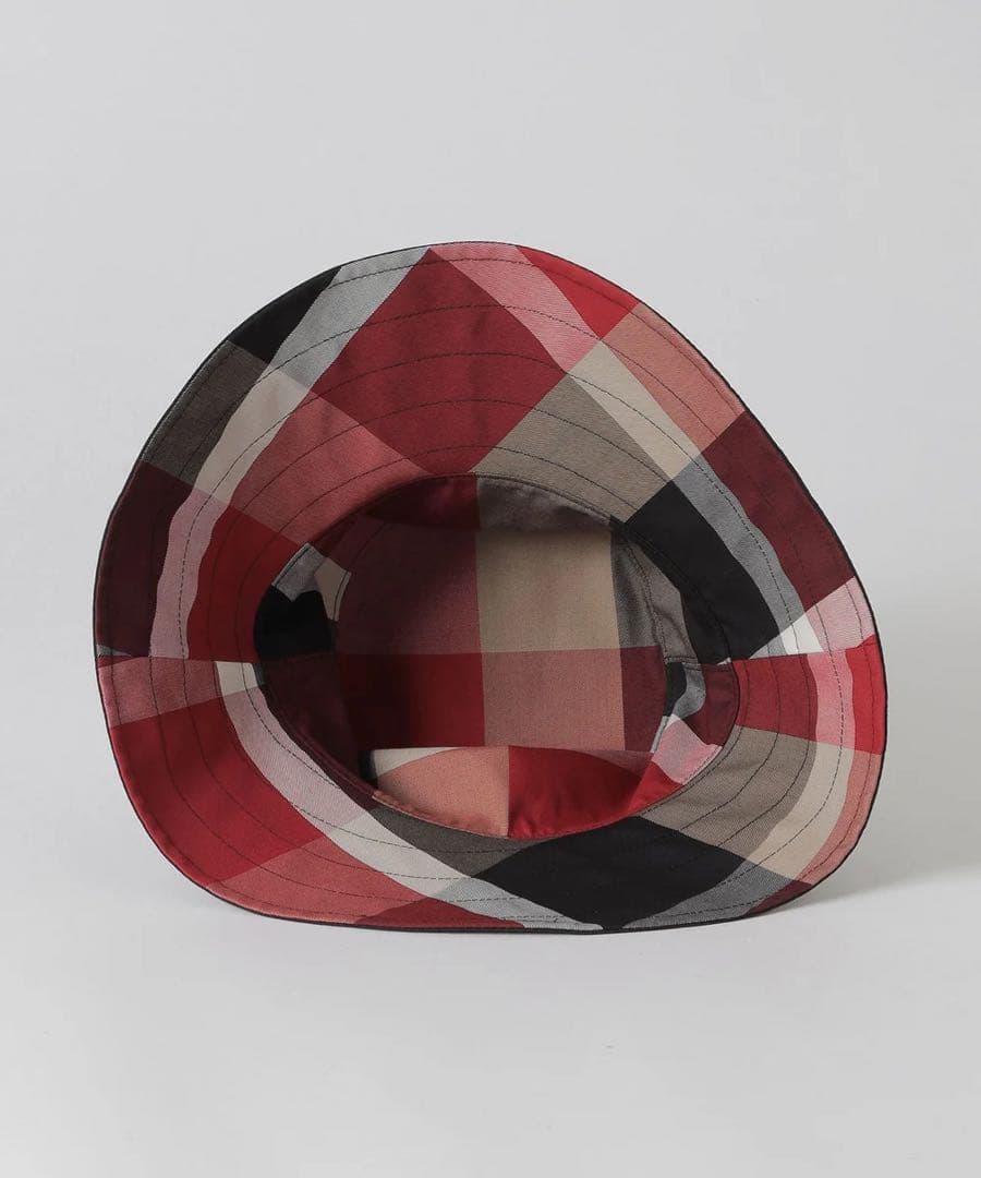 【新品】ブルーレーベル　リバーシブル　 ツバ広バケットハット　日本製