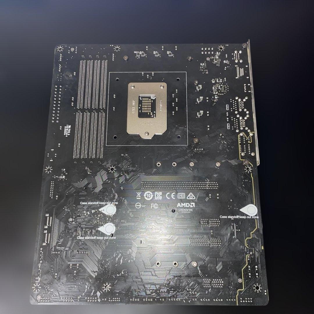 MSI MAG B460 TOMAHAWK マザーボード