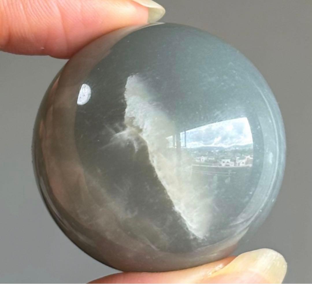 強シラー　高品質　グリーンムーンストーン　ガーニエライト　スフィア