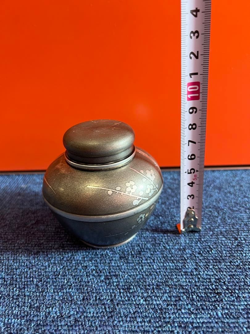 1383 時代錫器 本錫製　 梅文　茶入