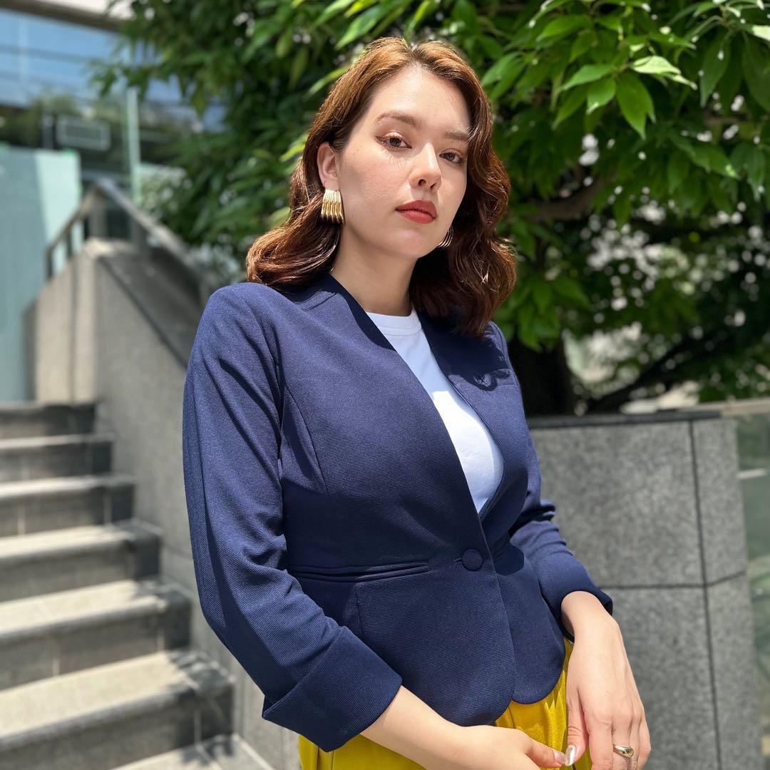 【タグなし試着のみ】セルペンティナ パートナージャケット M ネイビー