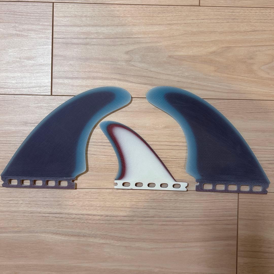 CAPTAIN FIN タイラーウォーレン2+1