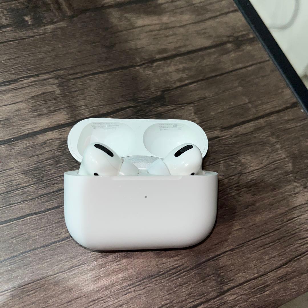 Apple AirPods Pro 正規品　フルセット（箱無し）