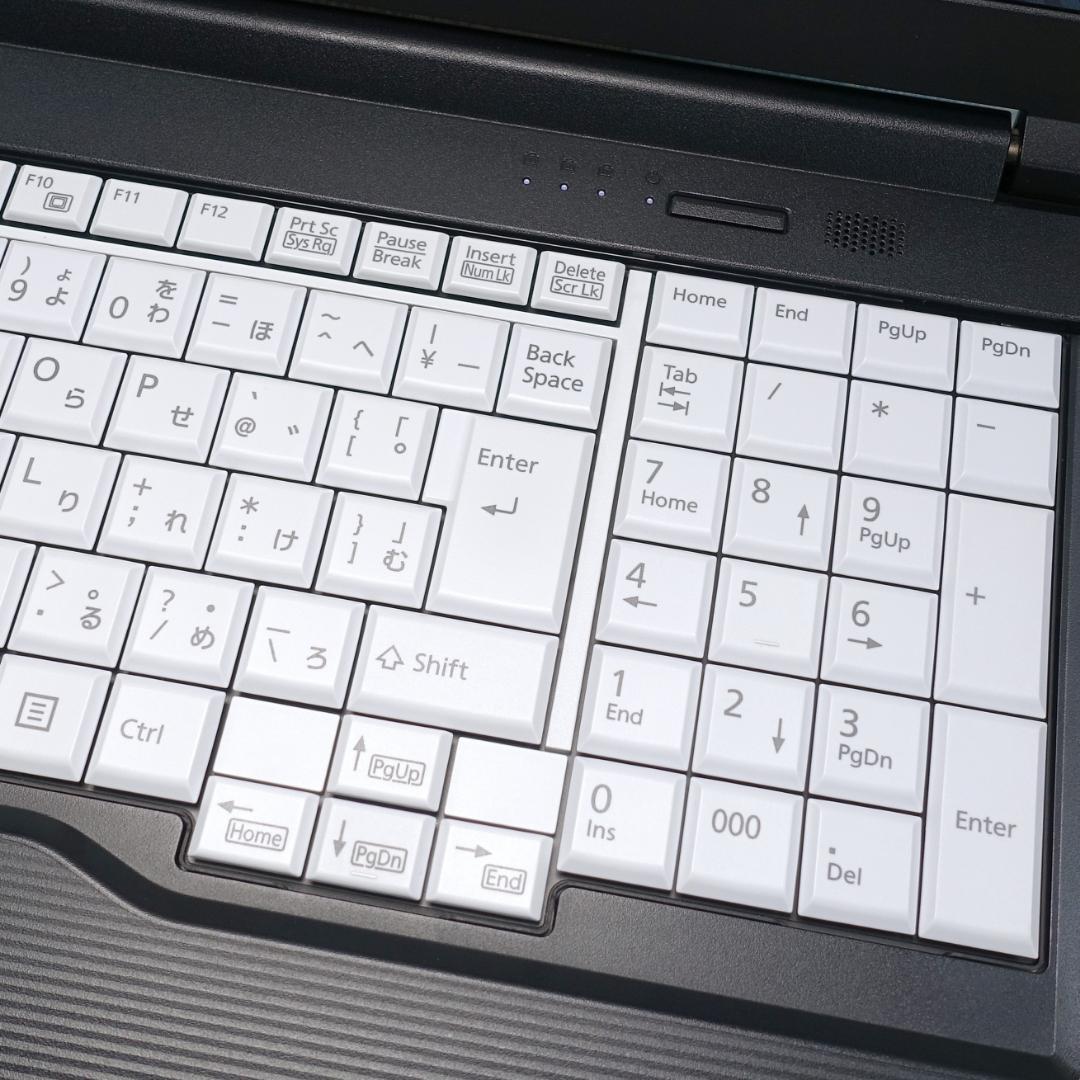 美品で神速の２０２３年製✨１２世代コアｉ５に超高速ＳＳＤ５１２ＧＢ＆大容量メモリ