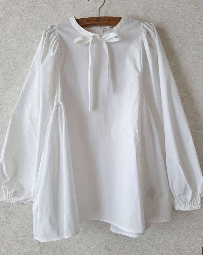 yori ヨリ サイドギャザーブラウス ホワイト 36