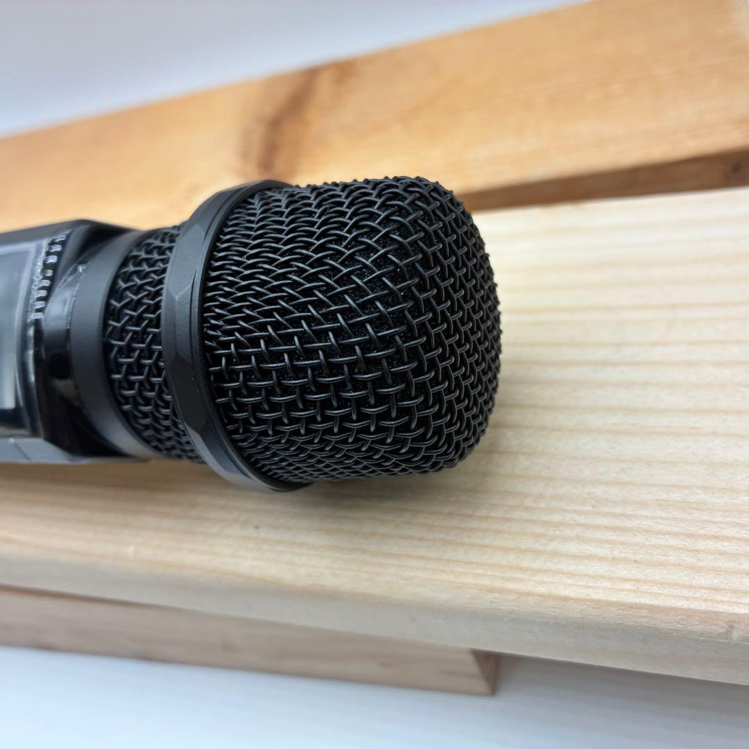 【極美品】即日発送 お家カラオケ オンステージ PK120WT （N）ゴールド